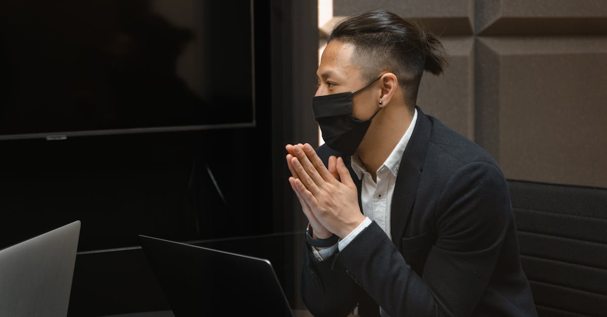 香烟和牙周病：危险的相遇